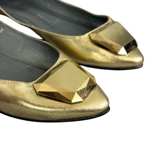 Jeffrey Campbell Gold Metallic Flats with Pointed Toe and Decorative Accent Sz 8 - Picture 3 of 8